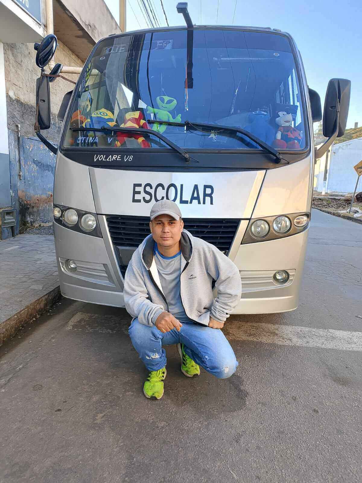 Sistema Off Grid Micro-&ocirc;nibus Escolar